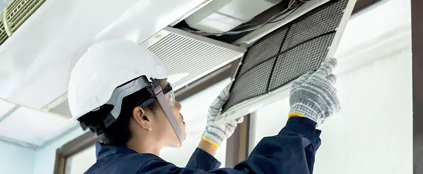 Signs of Clogged Air Ducts in Brossard, QC